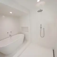 Applicator: Jhon Olaya. Product: Wall2Floor System (entire bathroom).