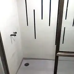 Applicator: Paint Werks. Product: WALL2FLOOR (Kitchen Floor).